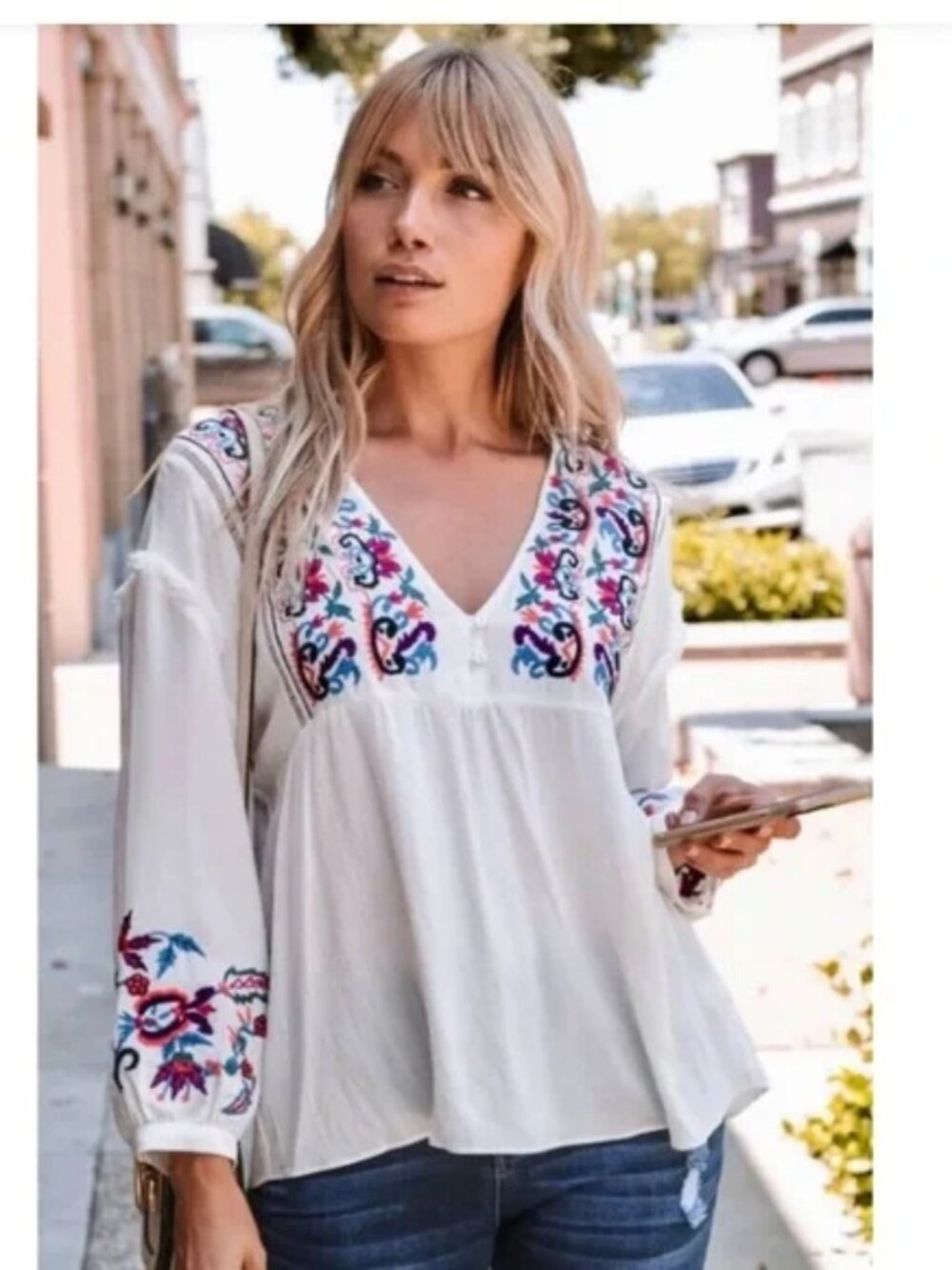 Zara TRF Collection White Ivory Embroidered Floral V-neck Flowy Blouse